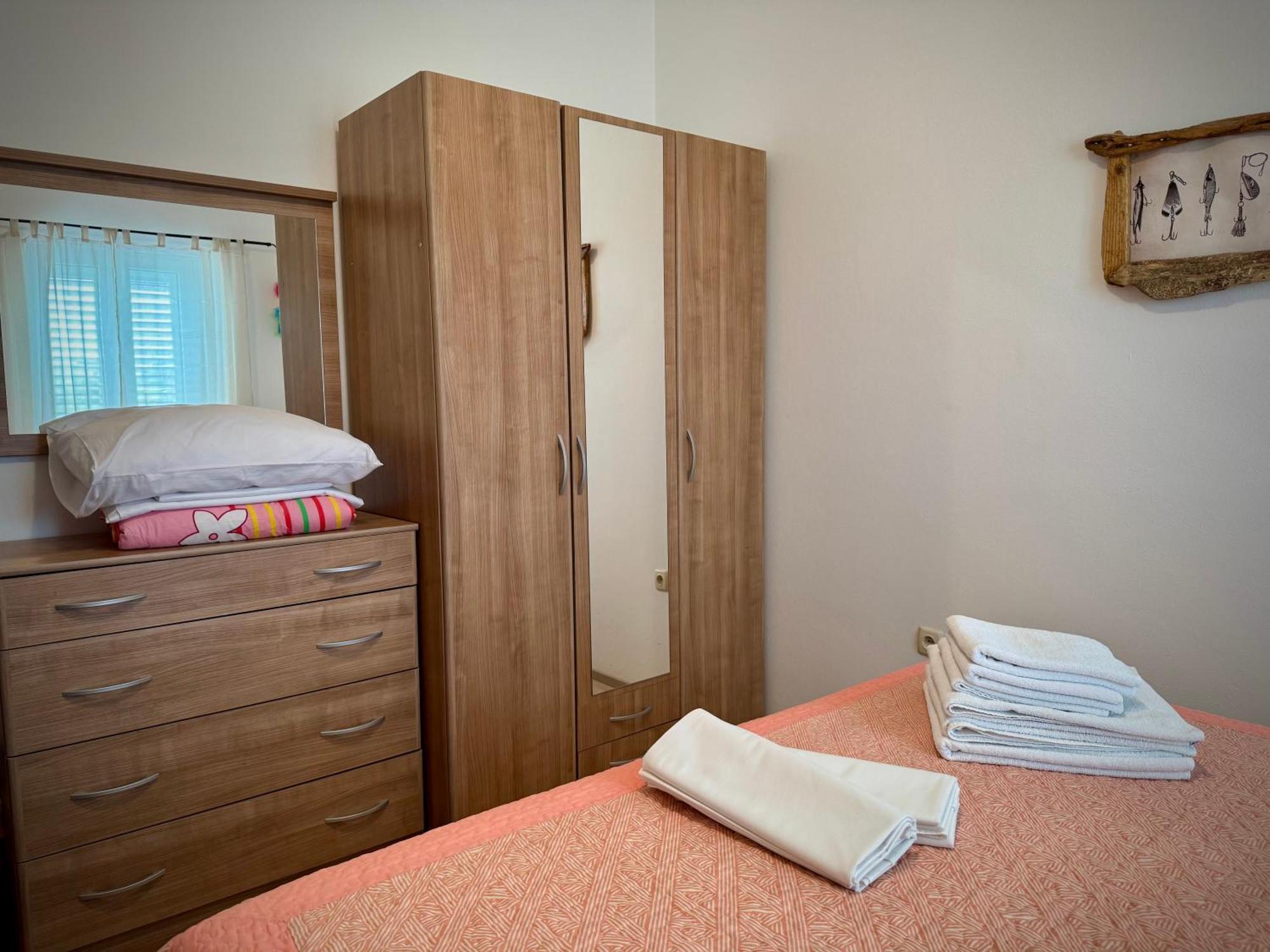 Apartments Maricic Rab Island Palit Ngoại thất bức ảnh